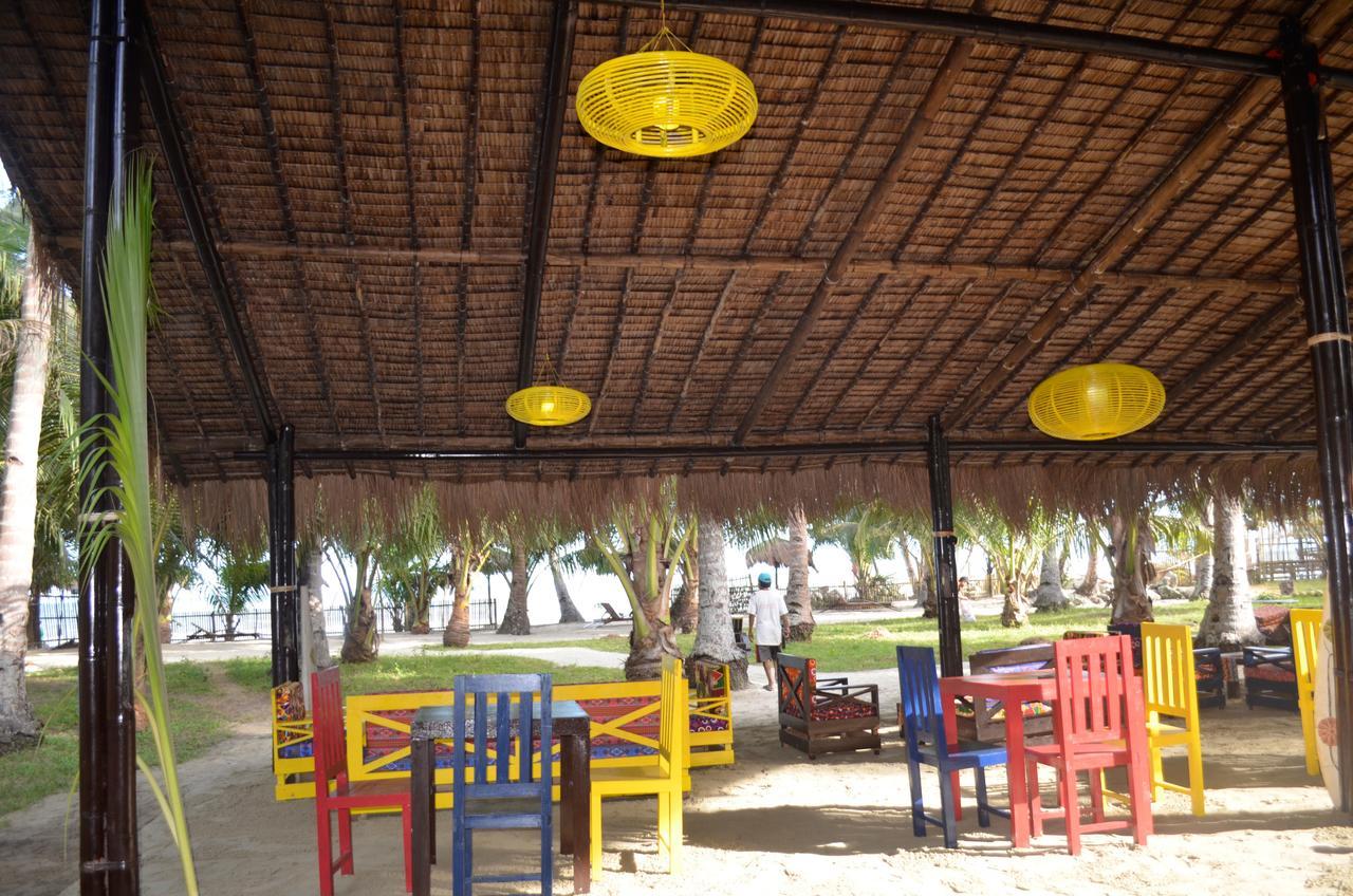 Peace & Love Beach Club Roxas  Luaran gambar