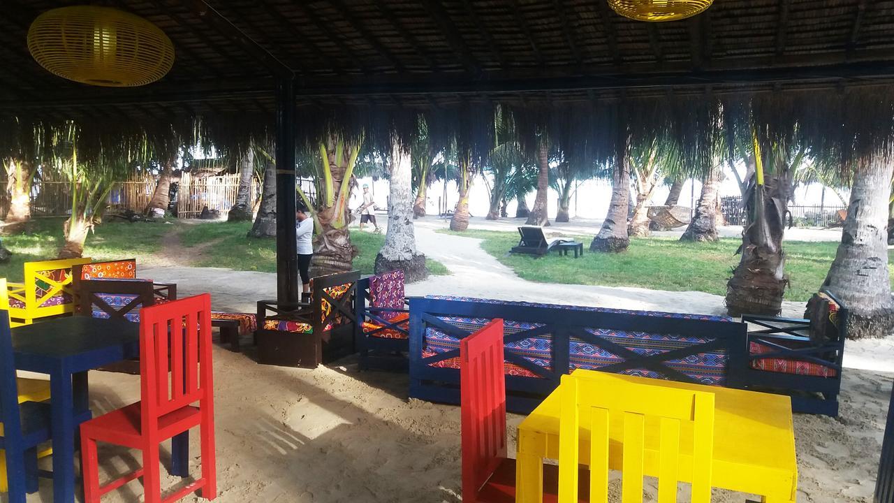 Peace & Love Beach Club Roxas  Luaran gambar