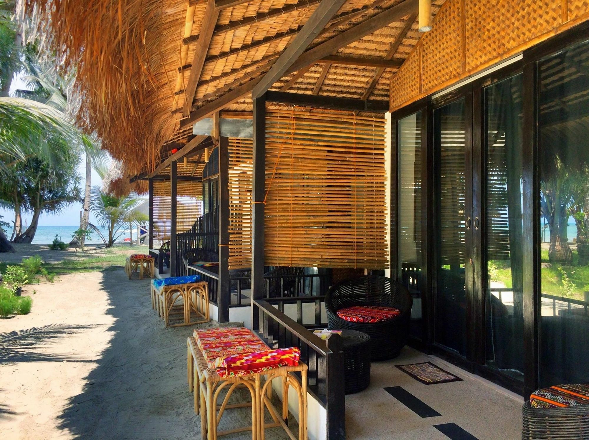 Peace & Love Beach Club Roxas  Luaran gambar