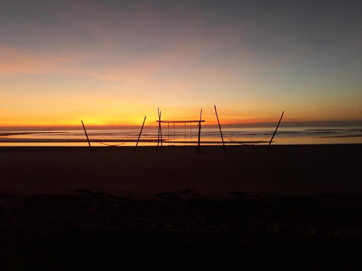 Peace & Love Beach Club Roxas  Luaran gambar